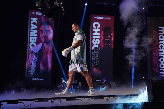 Александр Усик