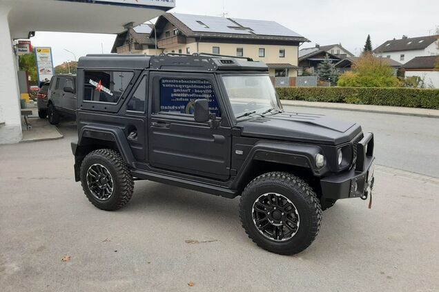 Пластиковый российский внедорожник продают в Германии за 19 990 евро