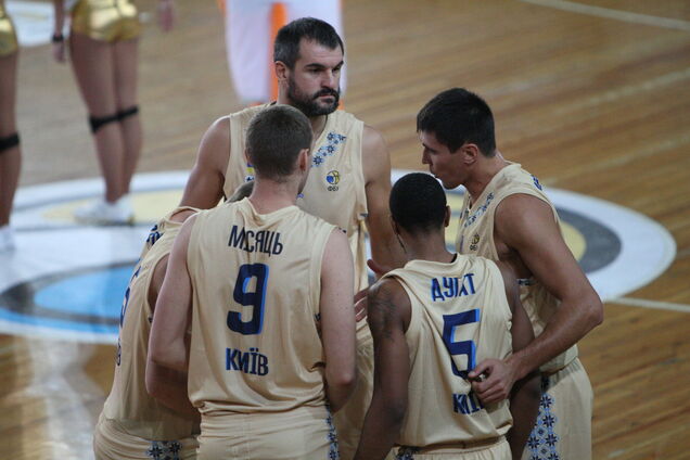 БК 'Будивельник'