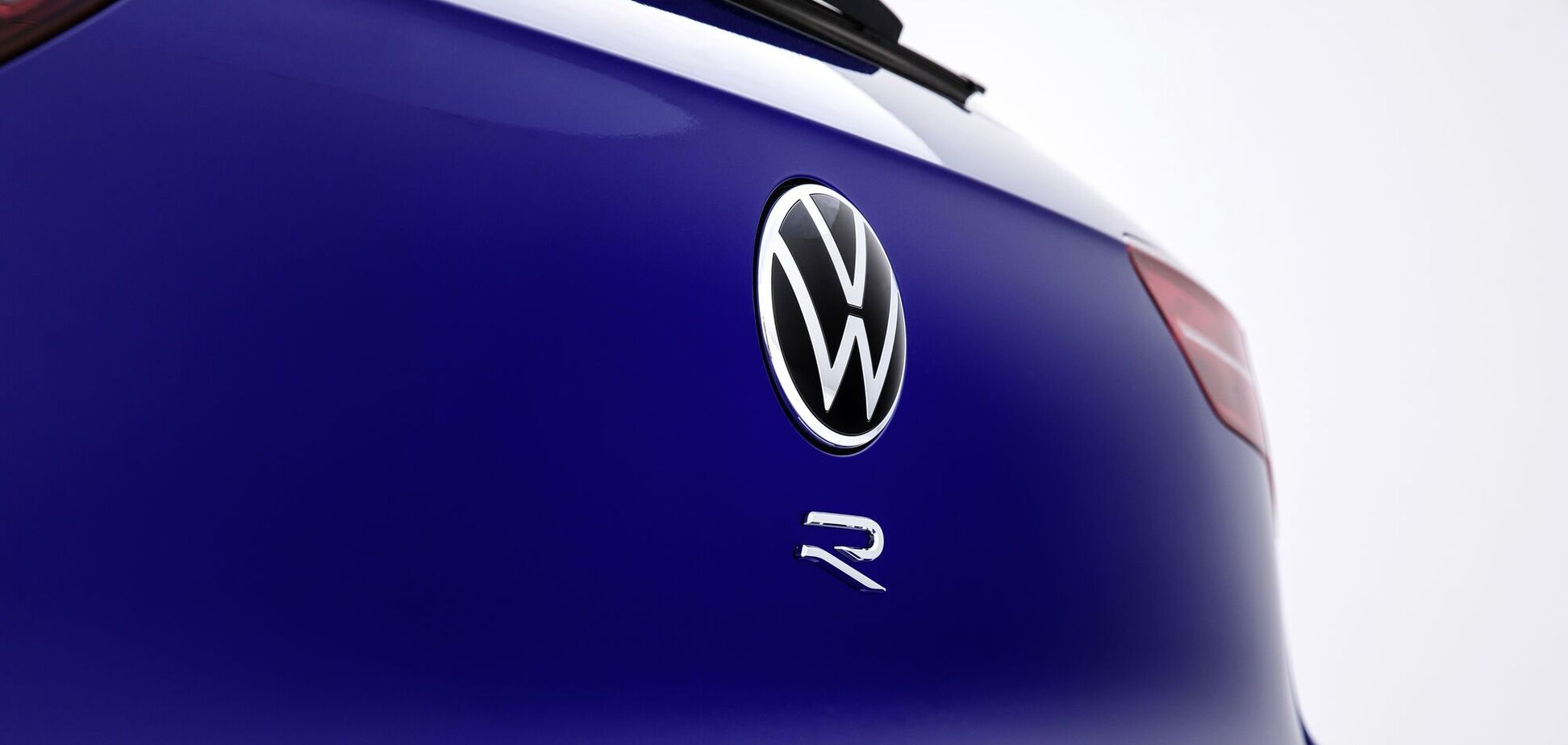 Volkswagen готовится к презентации Golf R