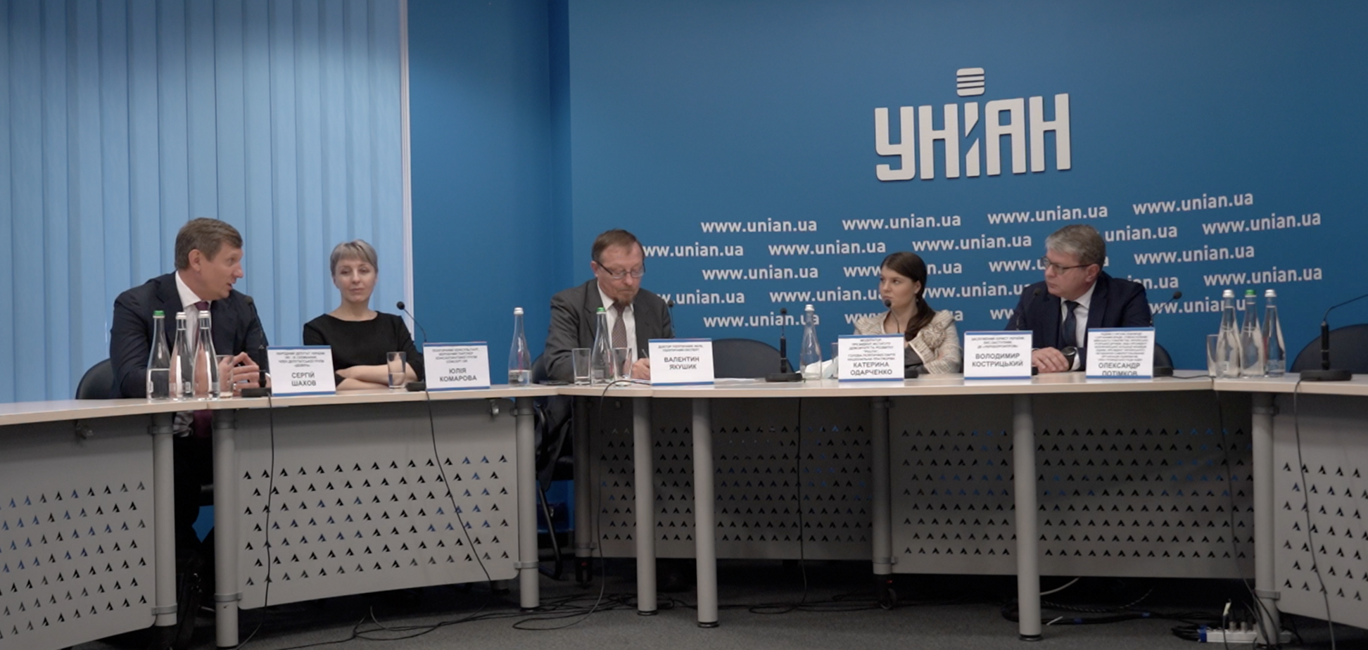 Валентин Якушик прокомментировал преследование руководителей госпредприятий правоохранительными органами