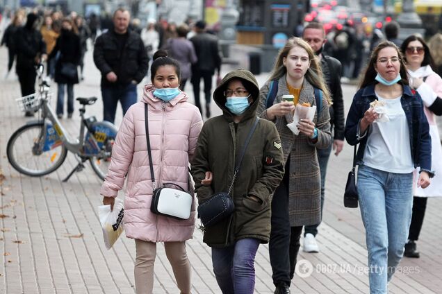 Одной маской нельзя пользоваться в течение целых суток