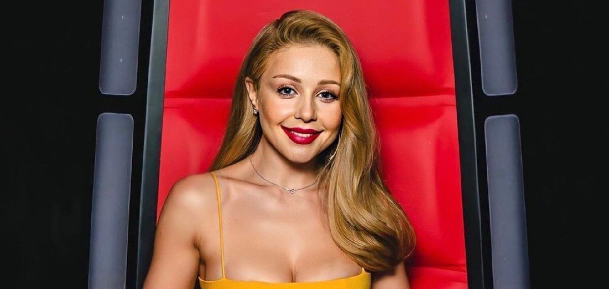 Тіна Кароль з'явилася перед фанатами в образі 'сексі-бабусі'. Фото