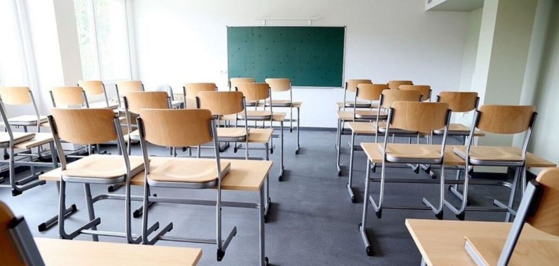 8 шкіл та 9 дитсадків у Києві закрили на карантин