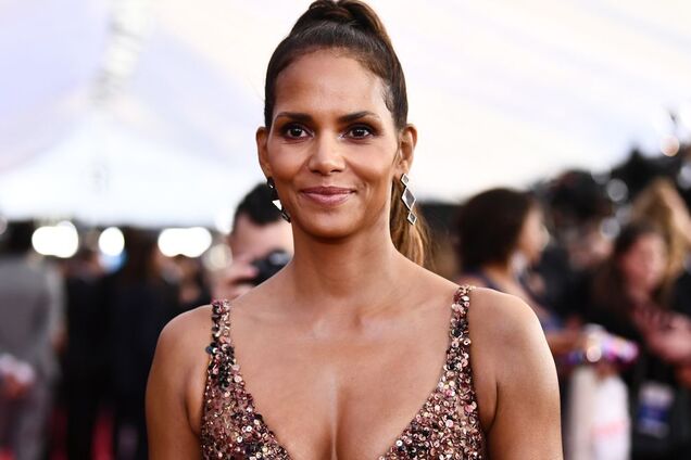 Зірка Голлівуду відверто розповіла про свій сексуальний досвід у 11 років