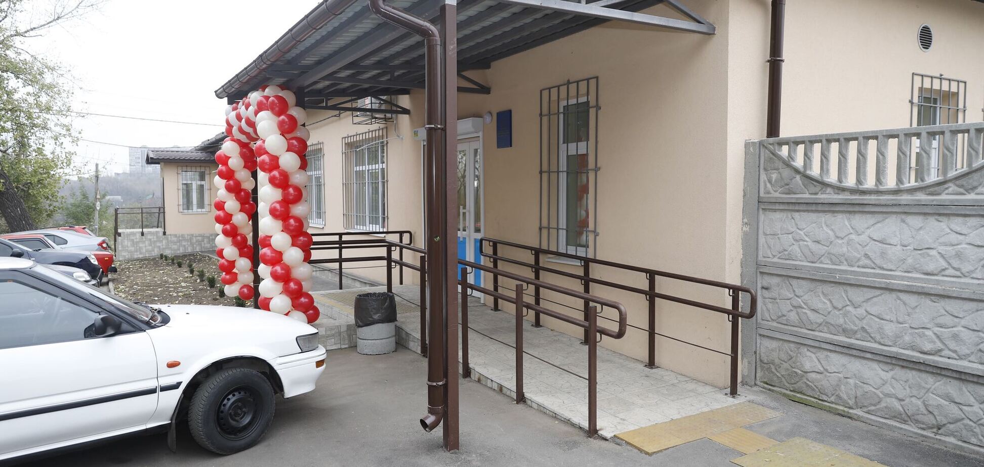 У Дніпрі, у мікрорайоні Шляхівка, після капітального ремонту відкрили амбулаторію №6