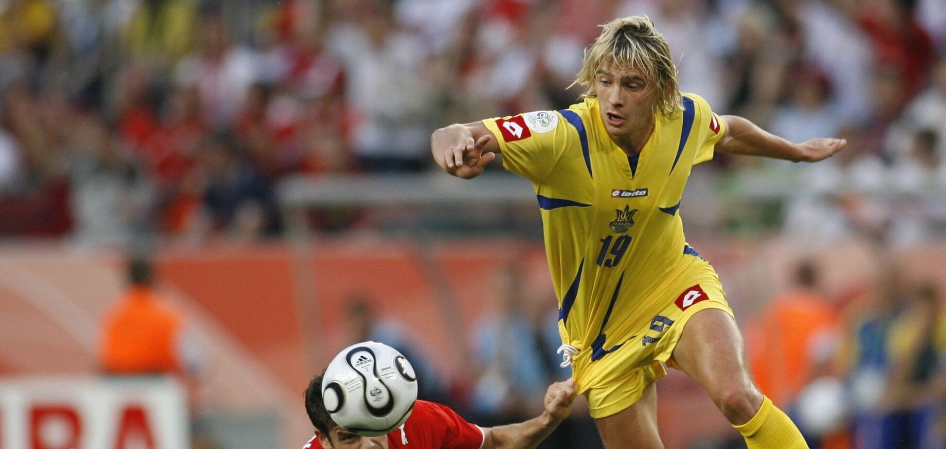 Максим Калиниченко в матче против Швейцарии на ЧМ-2006