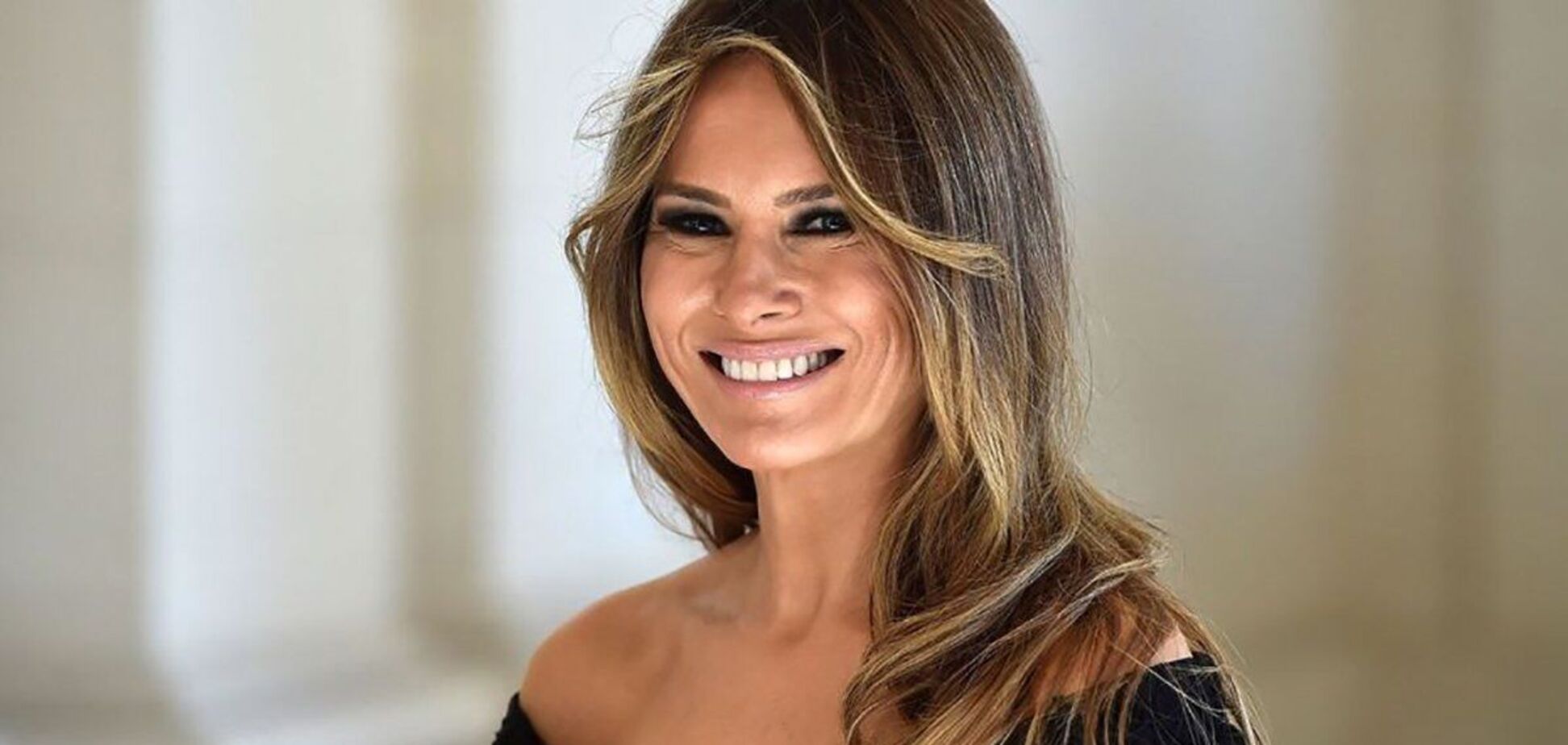 Меланія Трамп змінила імідж і з'явилася в новому образі на публіці