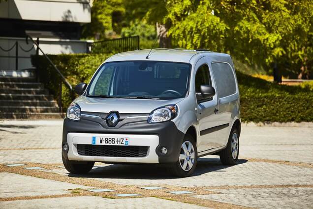 В Украине создали необычный броневик – на базе Renault Kangoo
