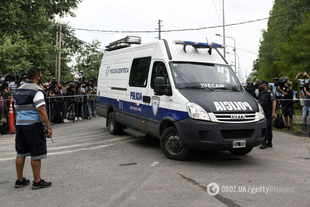 Марадона помер