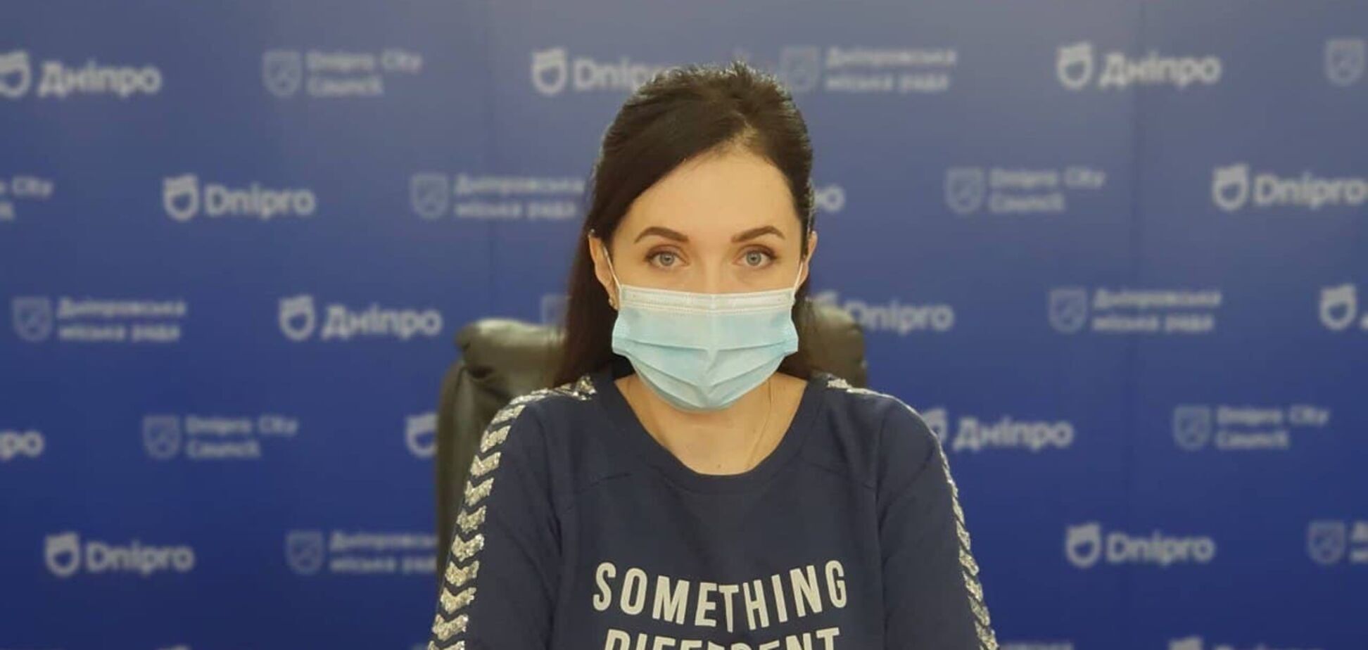 Олена Герасименко під час брифінгу