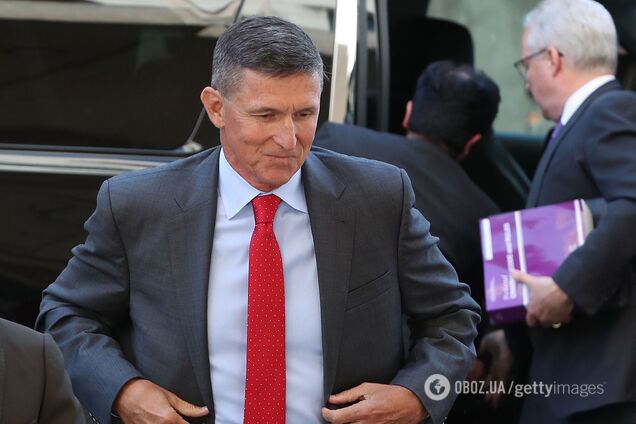 Трамп помиловал экс-советника Флинна, вравшего ФБР о контактах с Россией