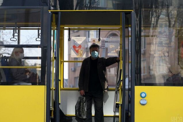 Локдаун в Україні: як буде працювати транспорт