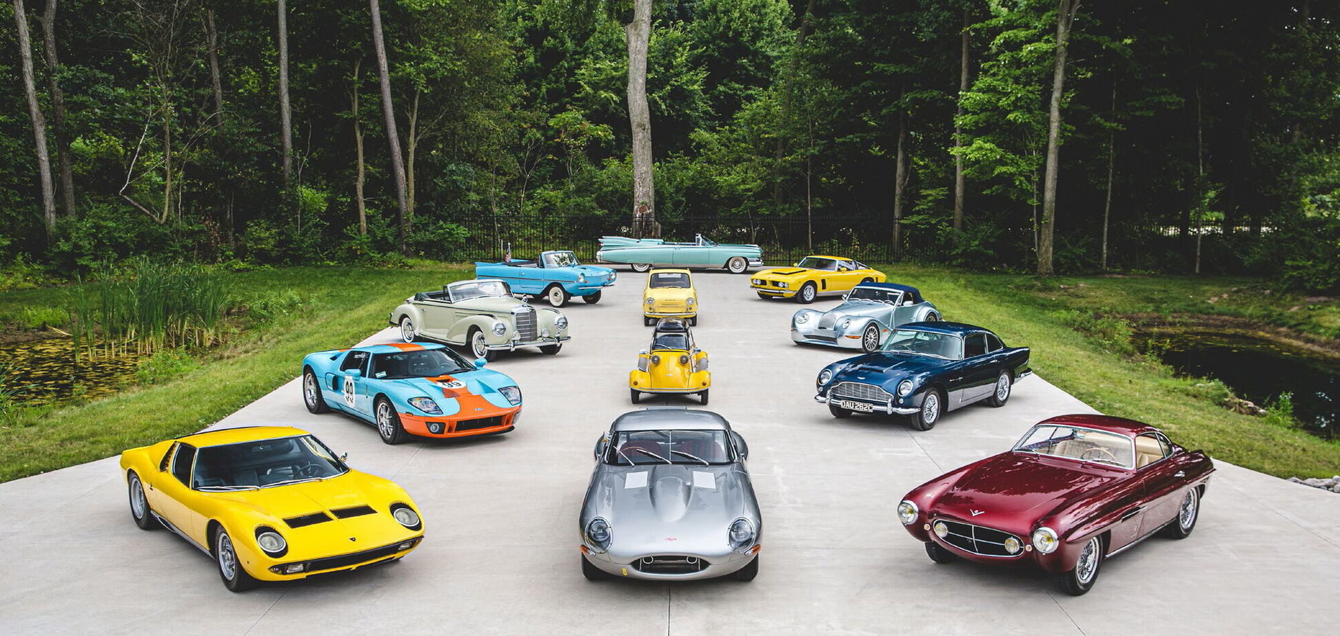 Коллекцию из 240 автомобилей американского афериста продали за рекордную сумму
