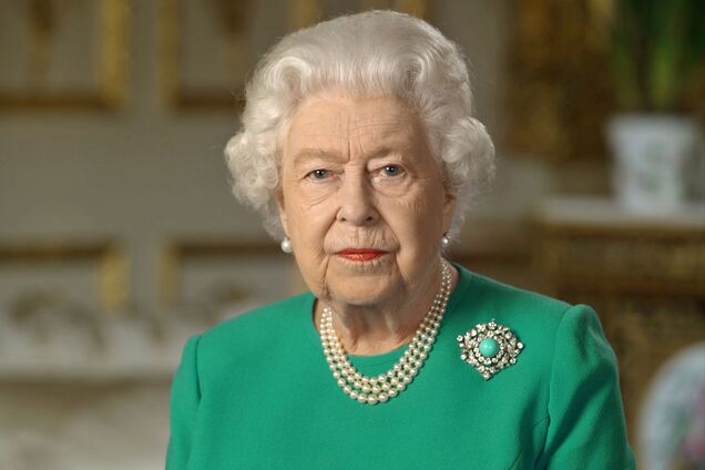 Стало відомо, коли королева Єлизавета II залишить престол і кому його передасть