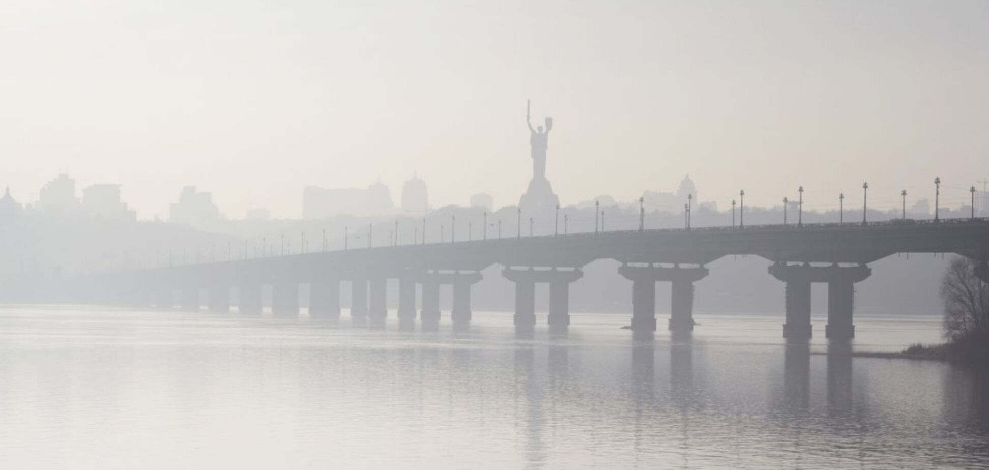 Киев затянет густым туманом: прогноз погоды