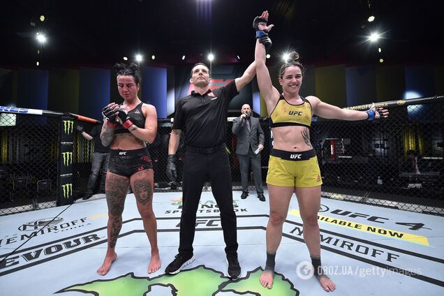 Эшли Эванс-Смит, Джейсон Херцог и Норма Дюмонт