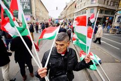 На Закарпатье депутаты приняли присягу под гимн Венгрии