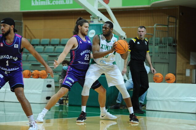 Суперлига Париматч