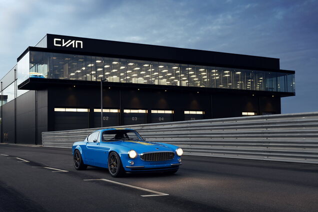 Cyan Racing показал рестомод Volvo P1800 Cyan