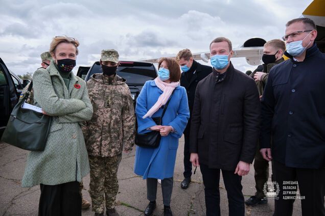 Донеччину відвідали глави західних дипмісій