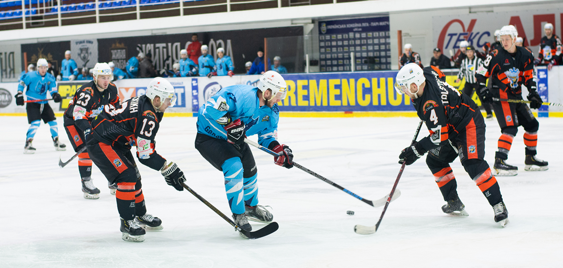 Дубль Савченка приніс перемогу 'Кременчуку' в матчі проти 'Льодяних Вовкiв'