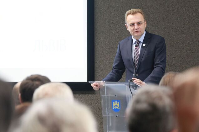 Садового в соцсети поддержали люди из окружения известного бизнесмена