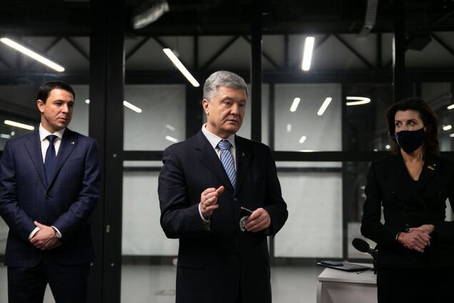 Порошенко поздравил фракцию 'ЕС' с началом работы в Киевсовете