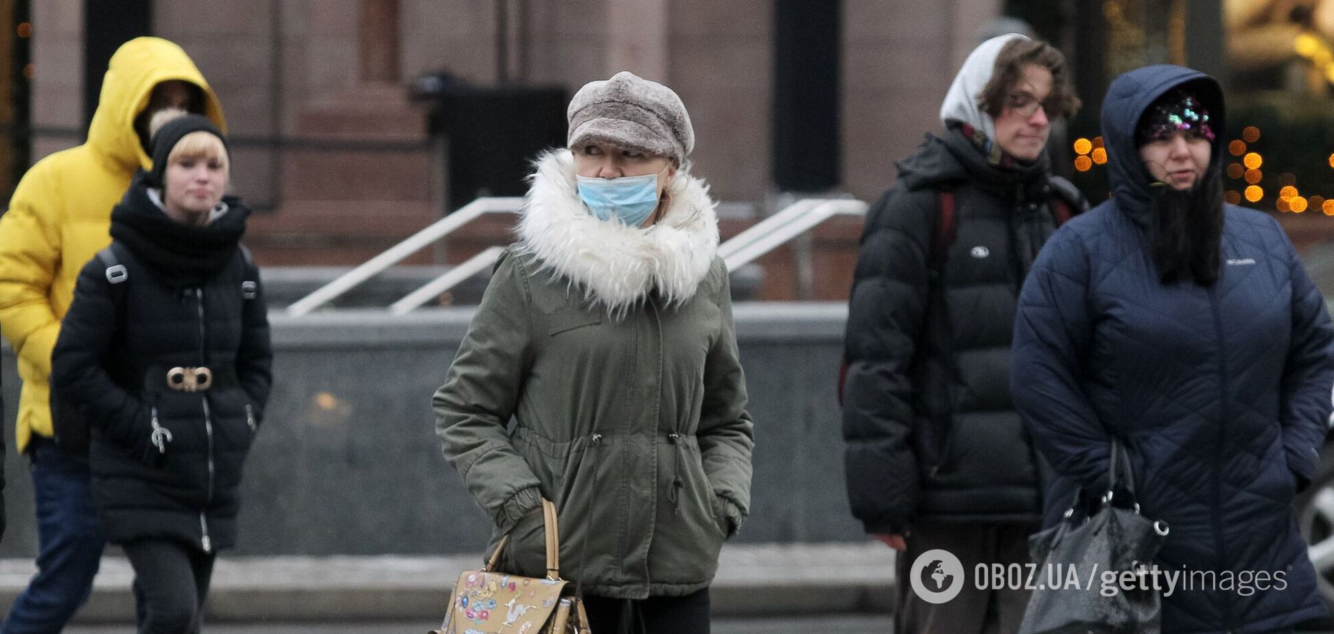 Кто первым в Украине получит вакцину от COVID-19: опубликован список