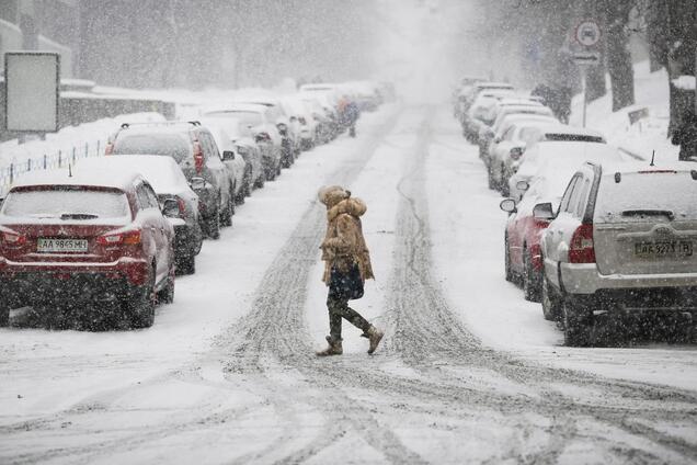 Зима здивує Україну снігом, - синоптик