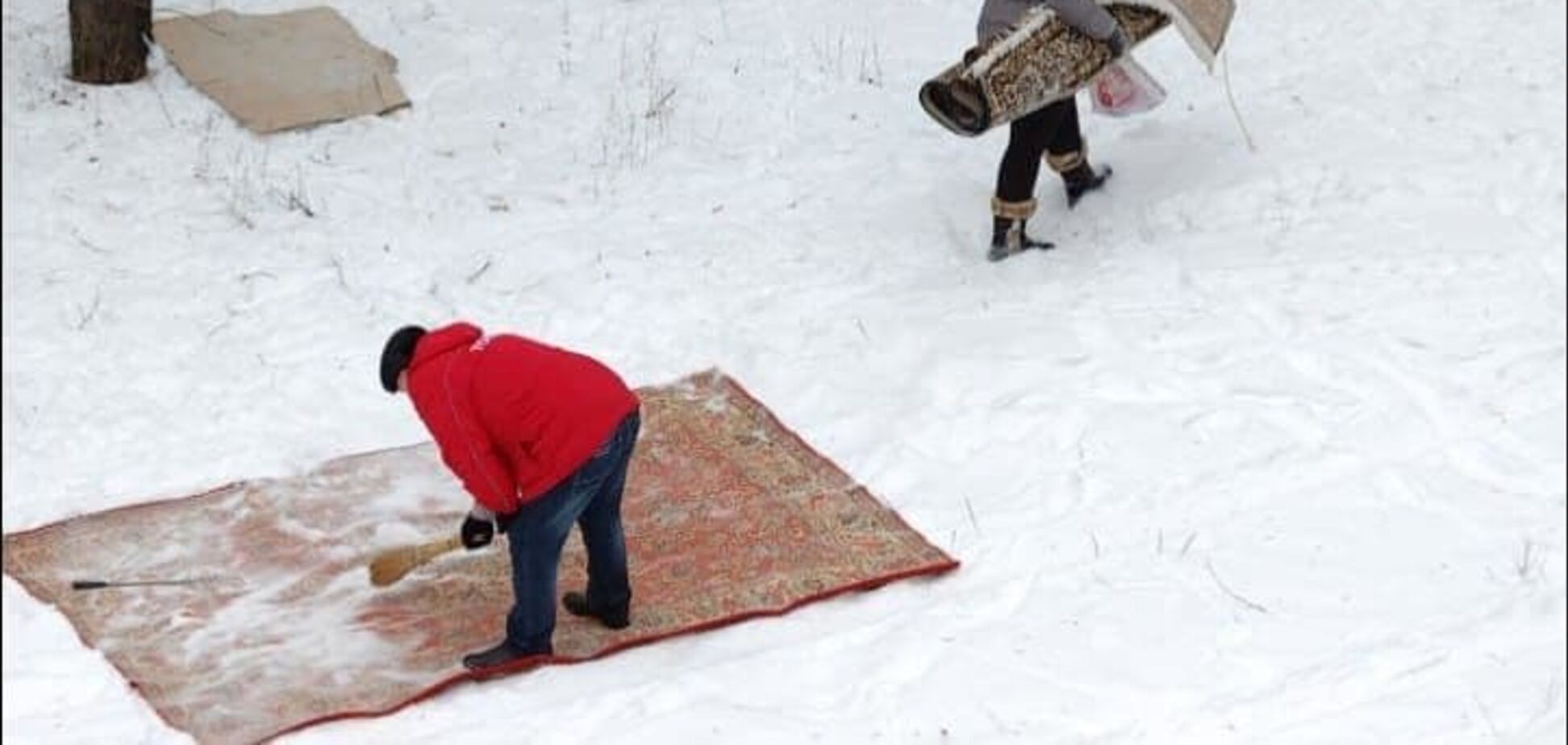 Фото зимнего 'ритуала' советских времен вызвало ностальгию в сети