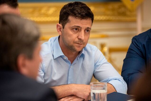 Зеленский с фракцией 'слуг' обсудят кадровые назначения в Кабмин