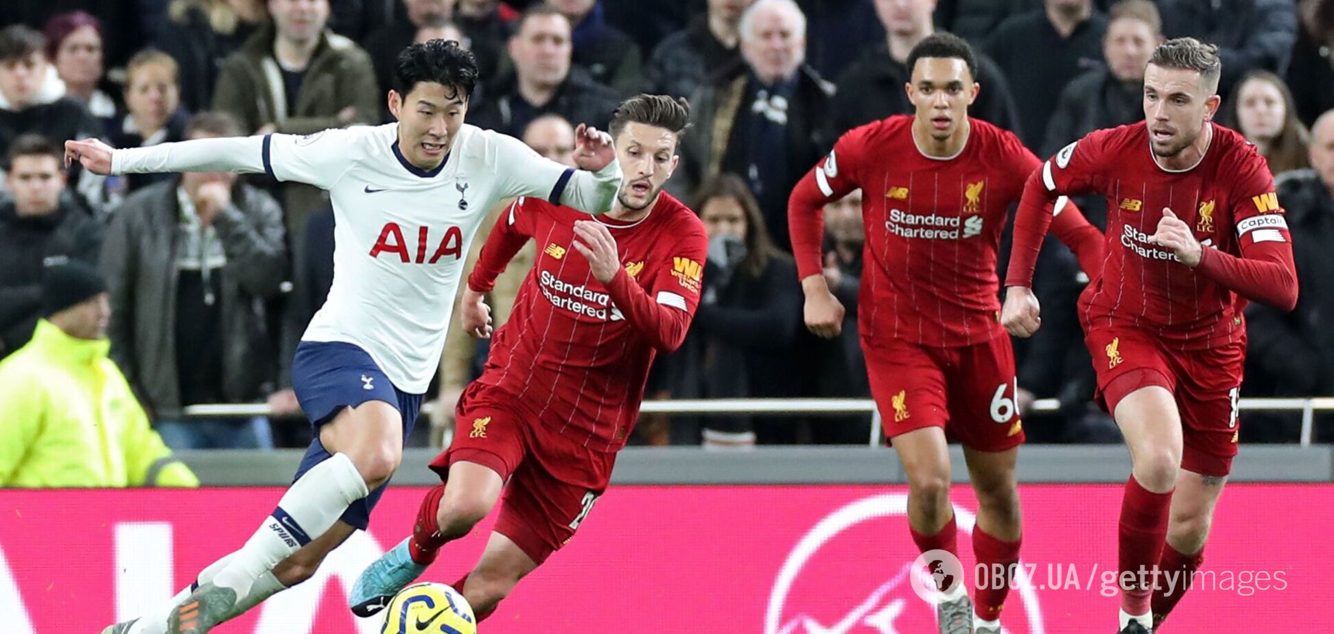 Хын-Мин Сон против игроков 'Ливерпуля'