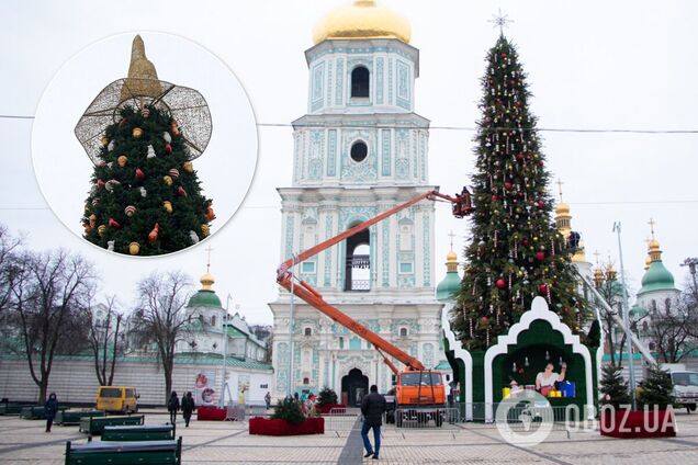 У Києві на головній ялинці замість капелюха встановили зірку. Відео