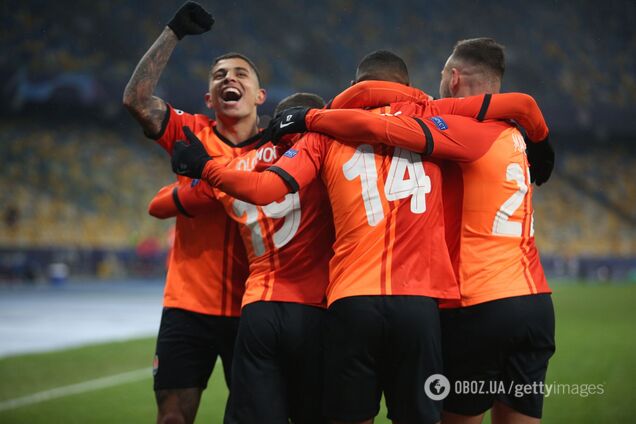 Игроки 'Шахтера' празднуют гол 'Реалу'