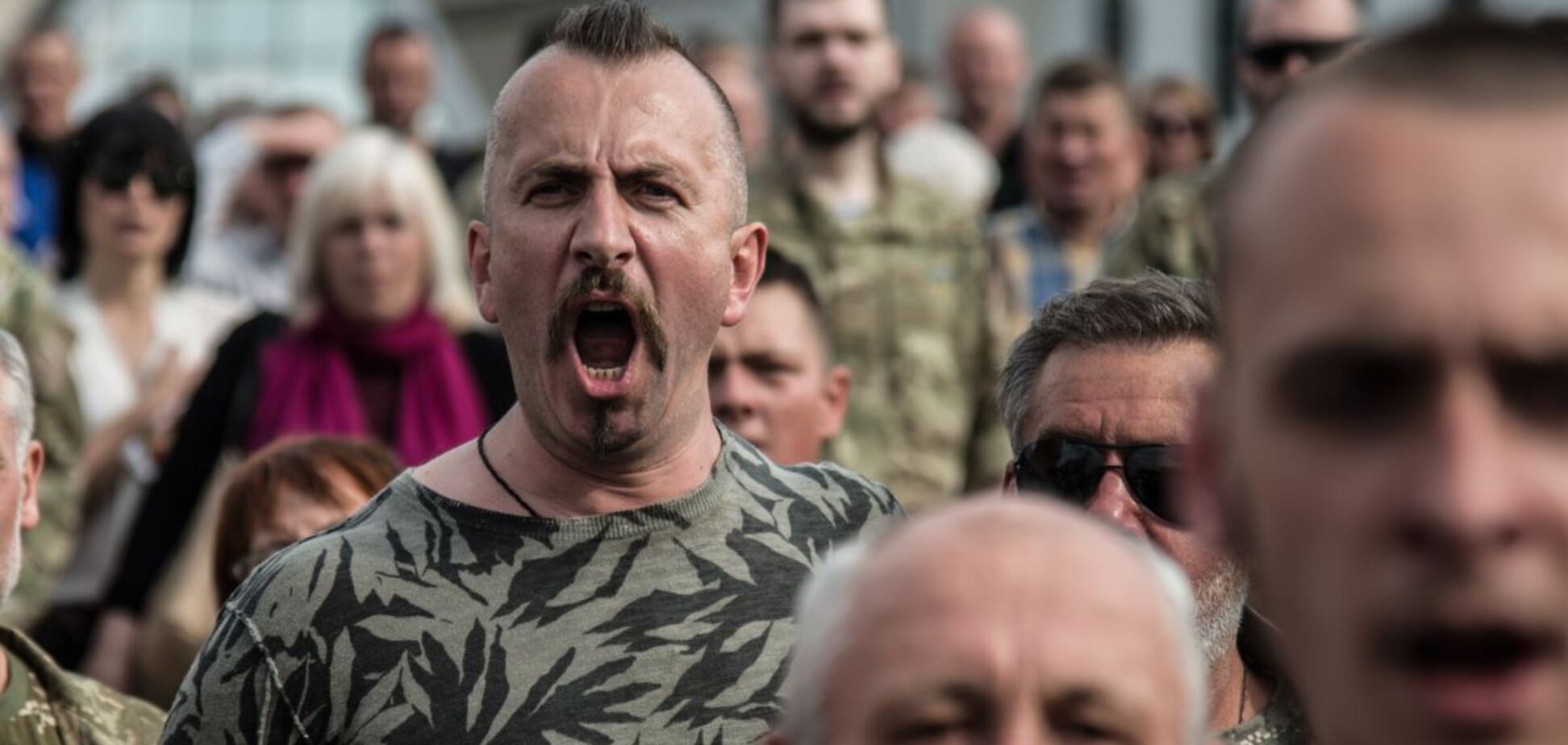 Порошенко вшанував пам’ять Василя Сліпака, який загинув на Донбасі