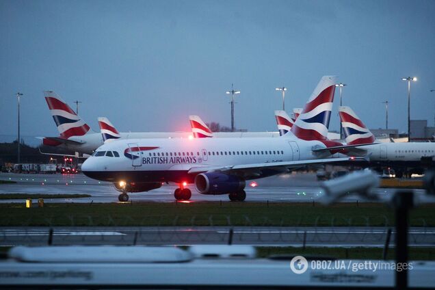 Украина решила не закрывать авиасообщение с Великобританией