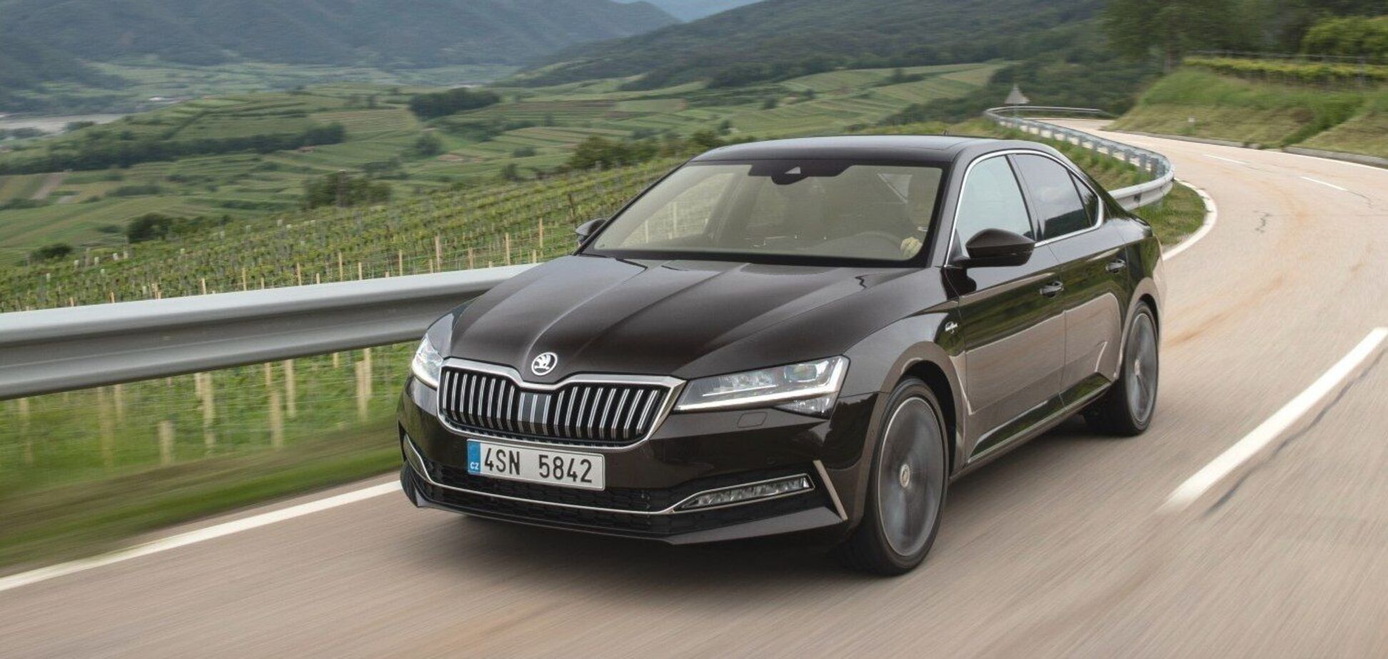 Skoda показала, які автомобілі вона зараз виробляє в Україні