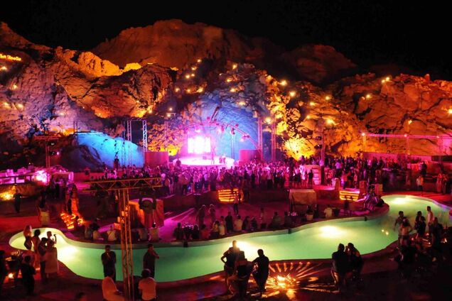 На курортах Египта запретили проводить новогодние вечеринки: что грозит за нарушения