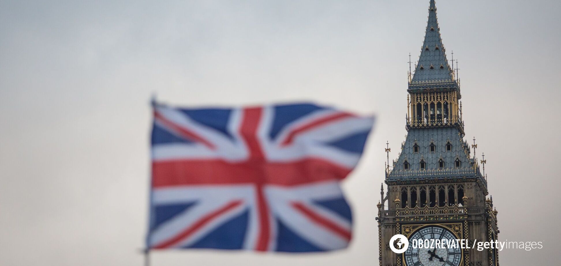 Великобритания решила постепенно смягчать карантин