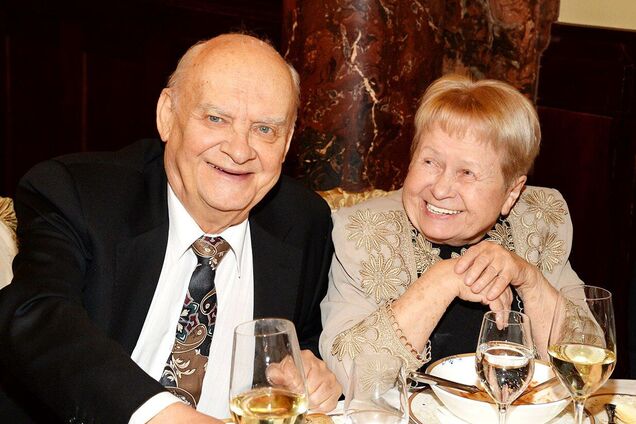 Пахмутову і Добронравова госпіталізували з COVID-19