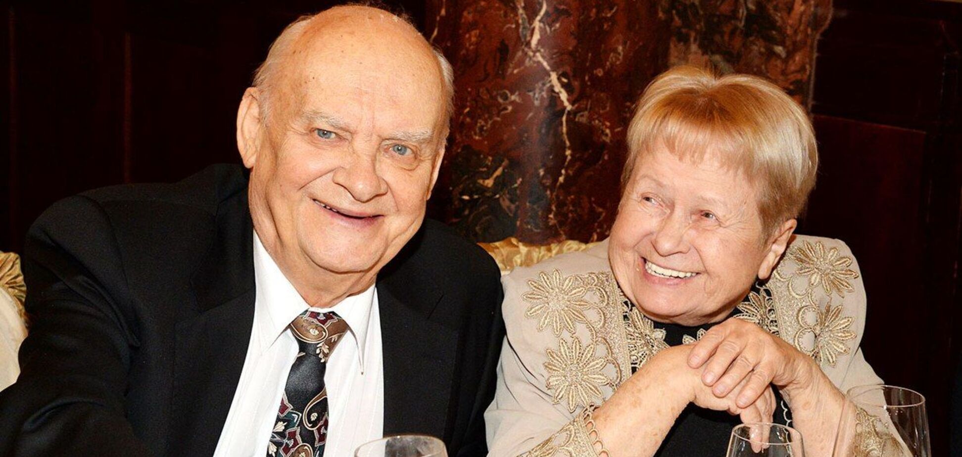 Пахмутову і Добронравова госпіталізували з COVID-19