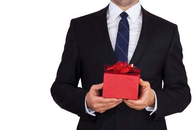 Чому чоловіки не дарують подарунки