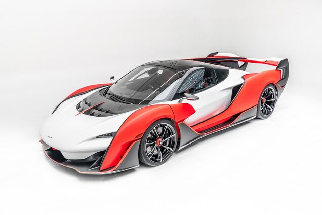 McLaren презентував новий суперкар Sabre