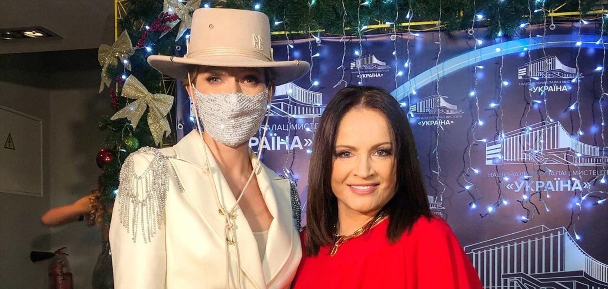 София Ротару вернулась из России в Украину и выступила в 'Вечернем квартале'. Видео