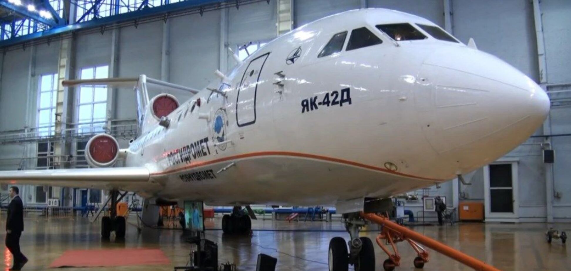 Як-42Д выполнил летал над Крымом несколько дней