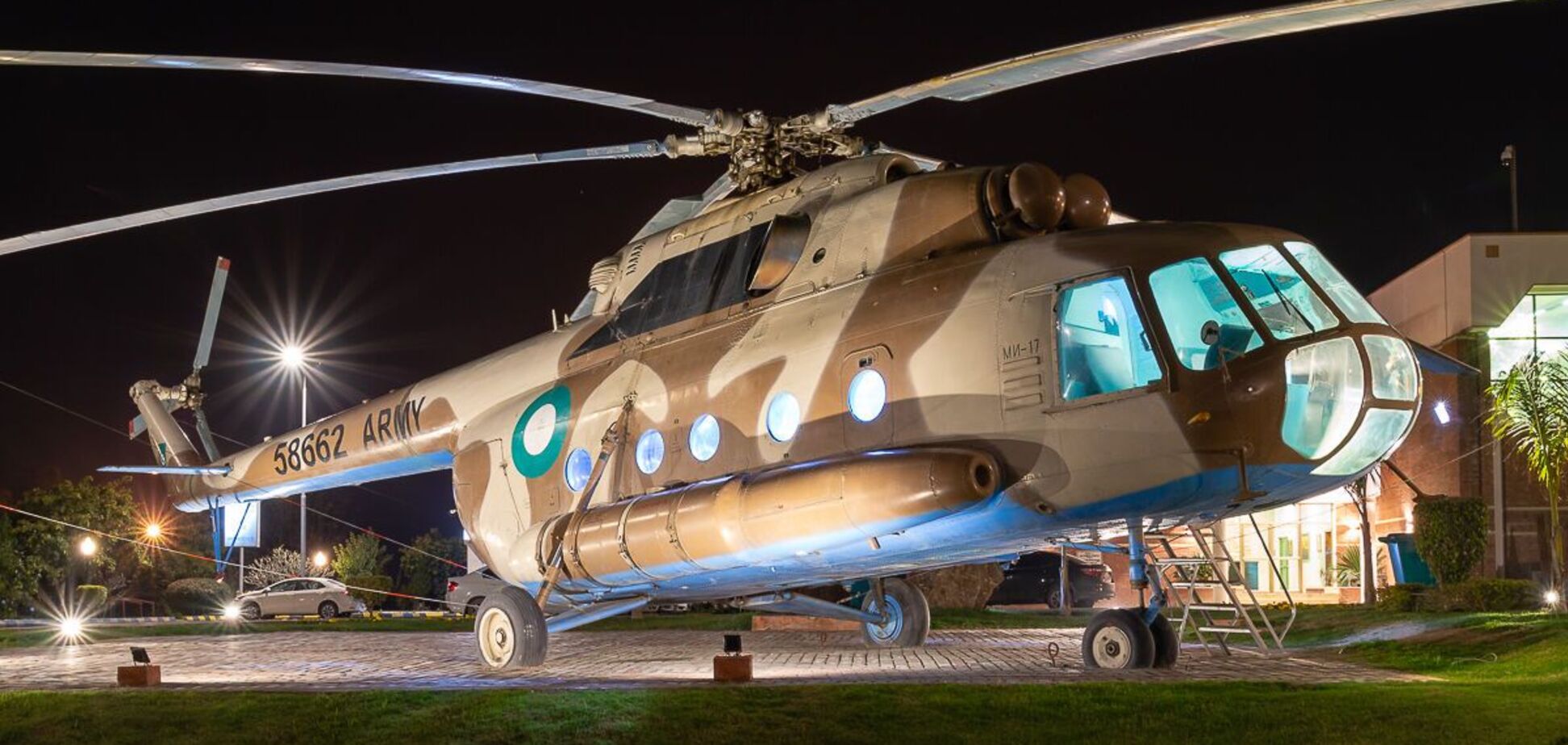 Вертоліт виконував рятувальну операцію