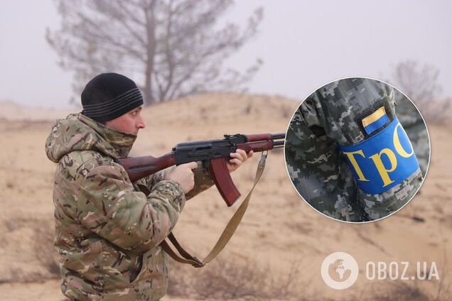 Украинцам хотят раздать стрелковое оружие для хранения дома