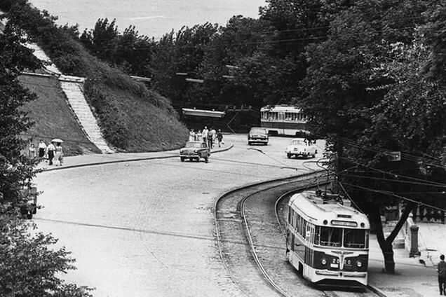 Володимирський узвіз у Києві
