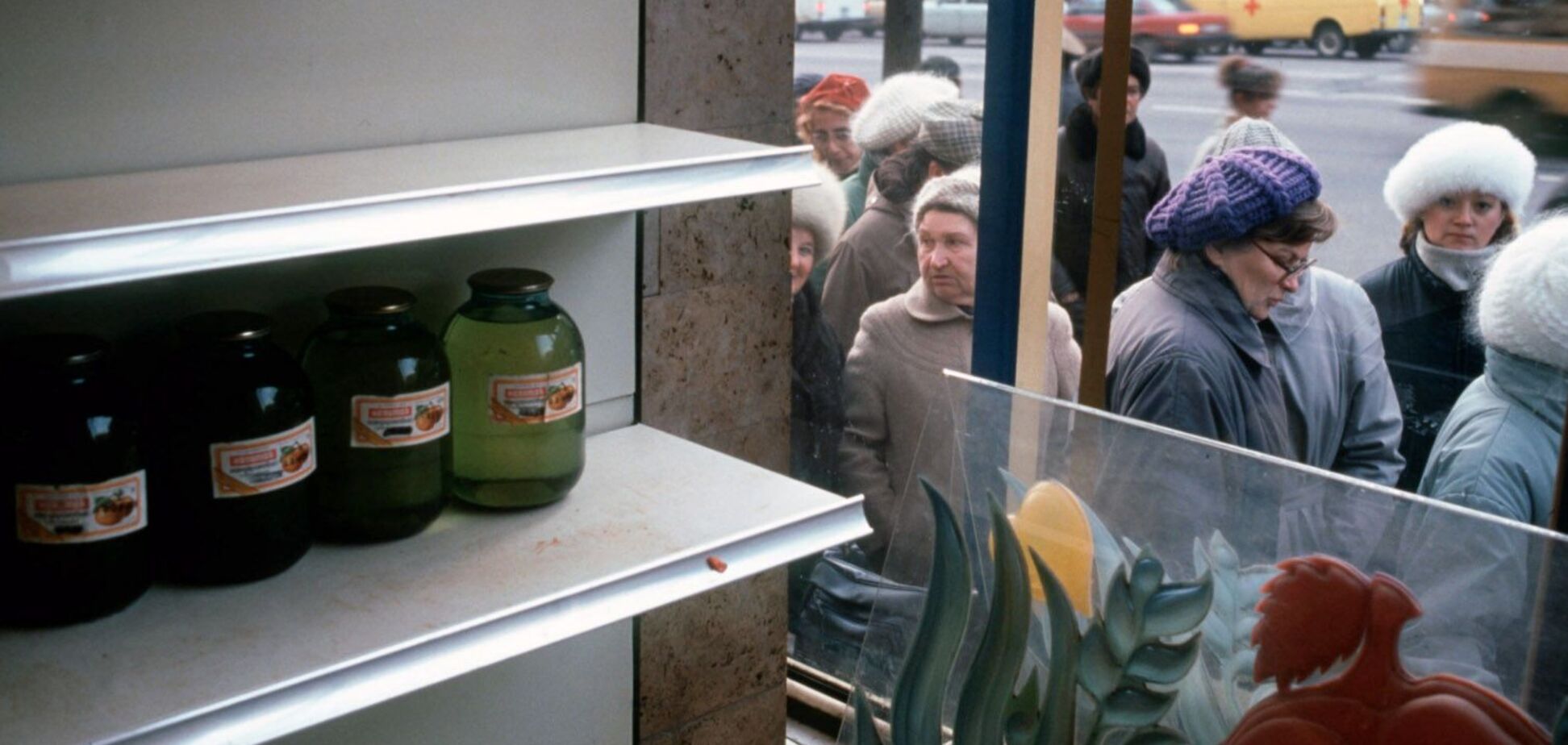 Что на самом деле было в советских банках с соком